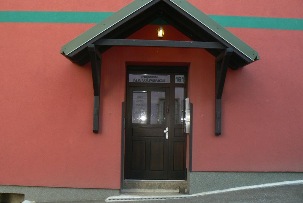 利贝雷茨 纳瓦盆斯旅馆酒店 外观 照片